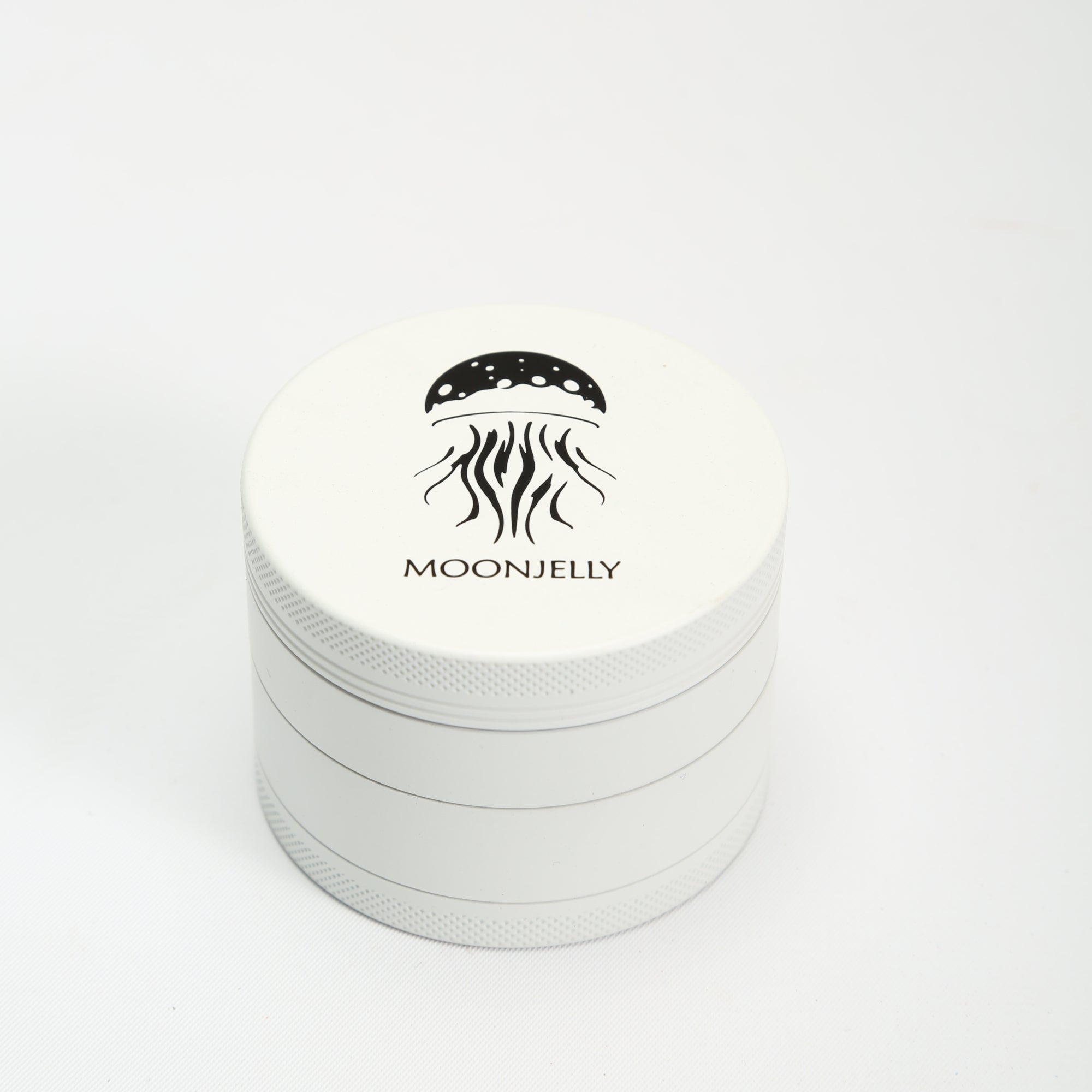 White container with Mooneye logo on a light gray background